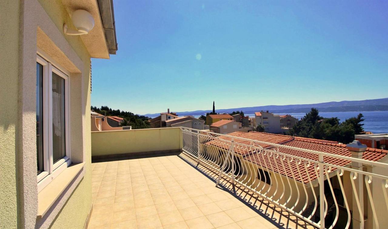 Apartments Marko Nemira Omiš Extérieur photo
