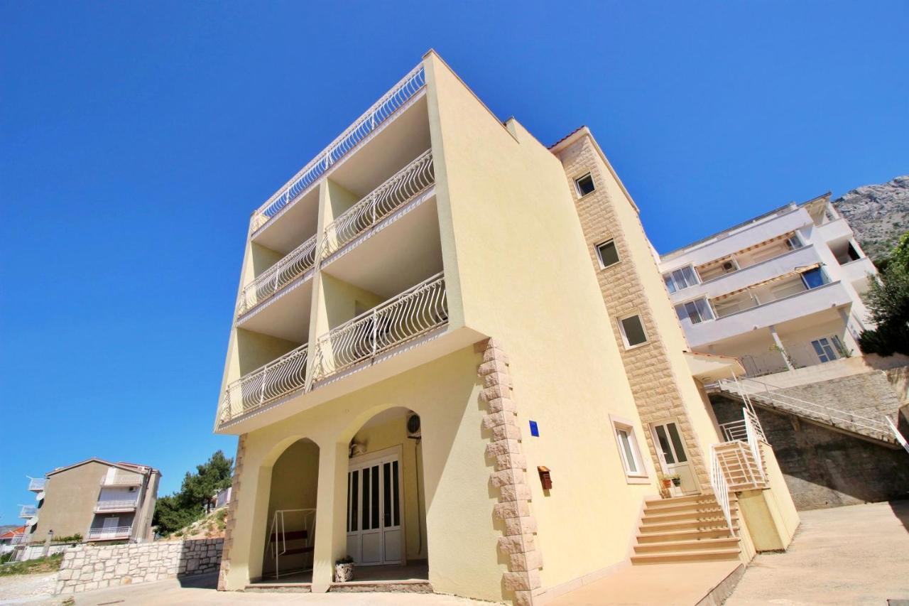 Apartments Marko Nemira Omiš Extérieur photo