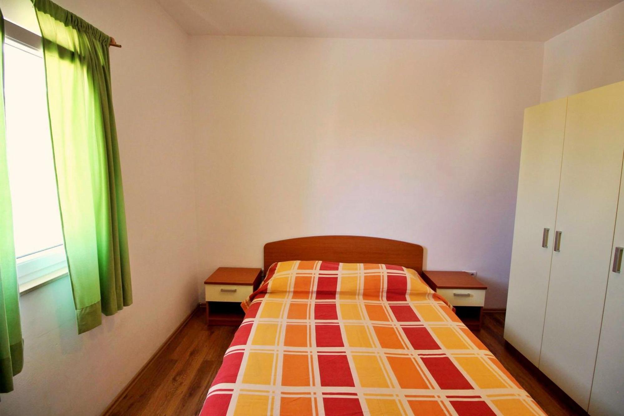 Apartments Marko Nemira Omiš Chambre photo